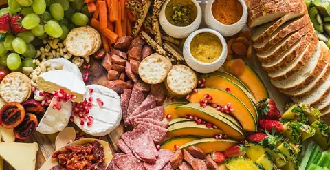 Foods To Avoid While On The Road
